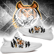 Load image into Gallery viewer, Idaho State Bengals NCAA Sport Teams Yeezy Boost 350 V2 Trends 2019 T1810 - V05-165