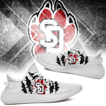 Load image into Gallery viewer, South Dakota Coyotes NCAA Sport Teams Yeezy Boost 350 V2 Trends 2019 T1810 - V05-62